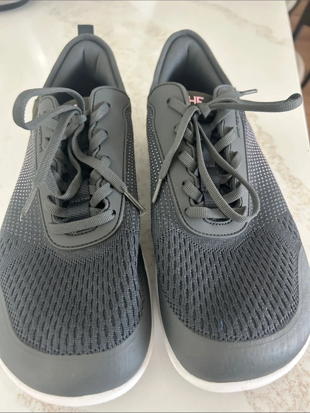 Hike Footwear Mesh Athletic/Hiking Sneakers with Subtle Pink Accents-Like New